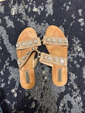 Steve Madden Beige/Tan Crystal-Stud Slide Sandals
